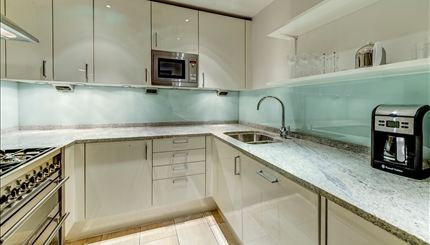 Flat 10, Imperial House - Kitchen