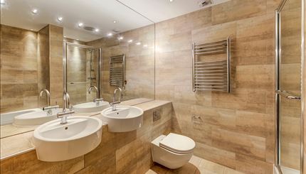 Flat 10, Imperial House - Bathroom
